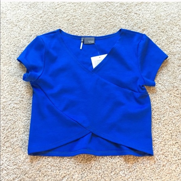 NWT UO blue cropped top xs - Picture 3 of 3